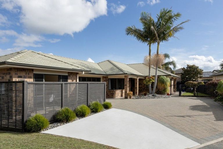 Photo of property in 11 Santa Cruz Drive, Papamoa Beach, Papamoa, 3118