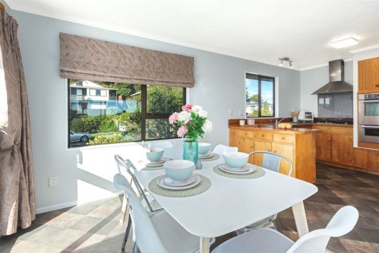 Photo of property in 26 Mercury Way, Whitby, Porirua, 5024