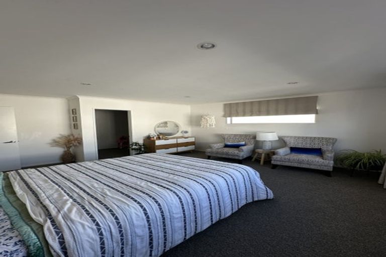 Photo of property in 24 Trelawny Terrace, Grenada Village, Wellington, 6037