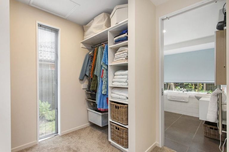 Photo of property in 112 Englefield Road, Northwood, Christchurch, 8051