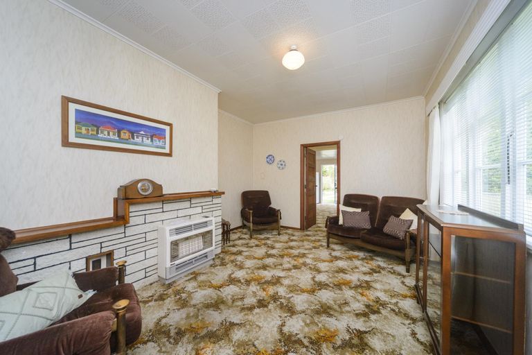 Photo of property in 6 Moheke Avenue, Roslyn, Palmerston North, 4414