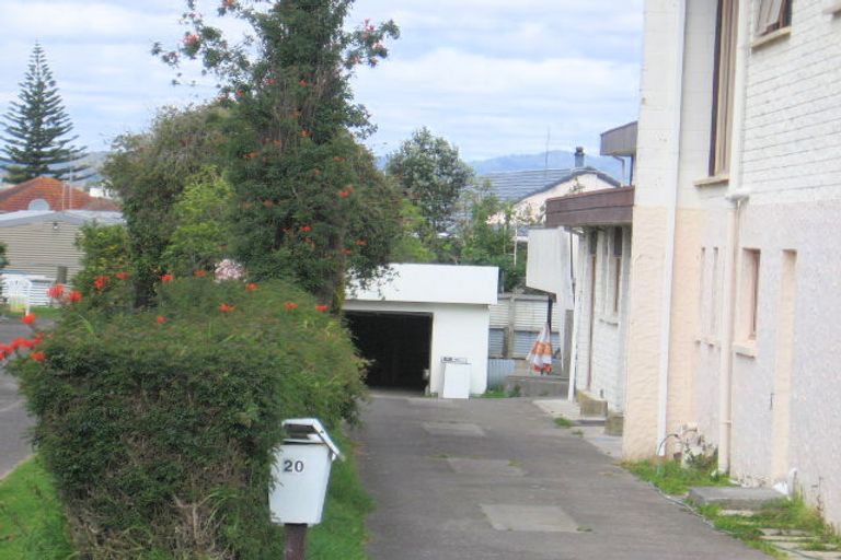 Photo of property in 20 Terrace Avenue, Mount Maunganui, 3116