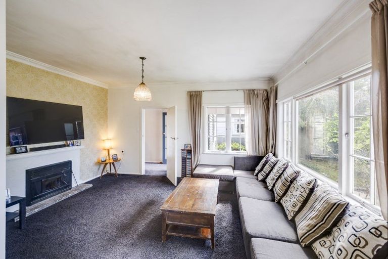 Photo of property in 62 Avenue Road, Greenmeadows, Napier, 4112