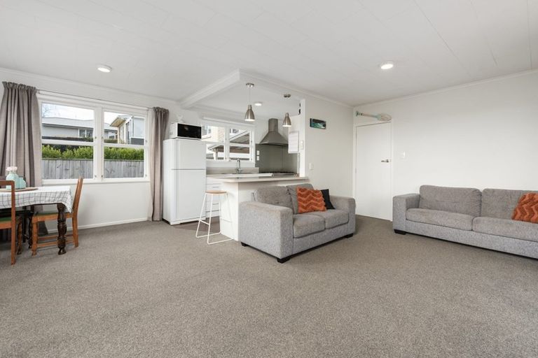 Photo of property in 18 Atuaroa Avenue, Te Puke, 3119