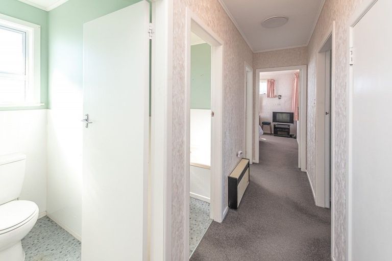 Photo of property in 40 Kowhai Street, Castlecliff, Whanganui, 4501