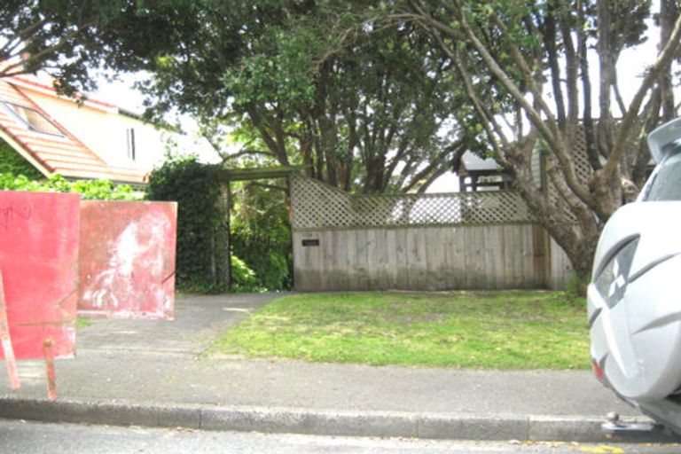Photo of property in 7 Burnham Street, Seatoun, Wellington, 6022