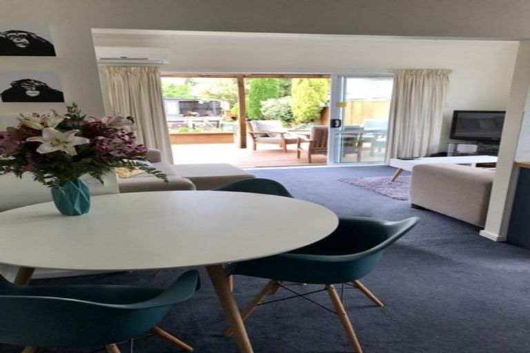 Photo of property in 41 Winton Street, St Albans, Christchurch, 8014