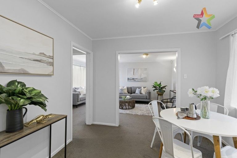 Photo of property in 70 Major Drive, Kelson, Lower Hutt, 5010