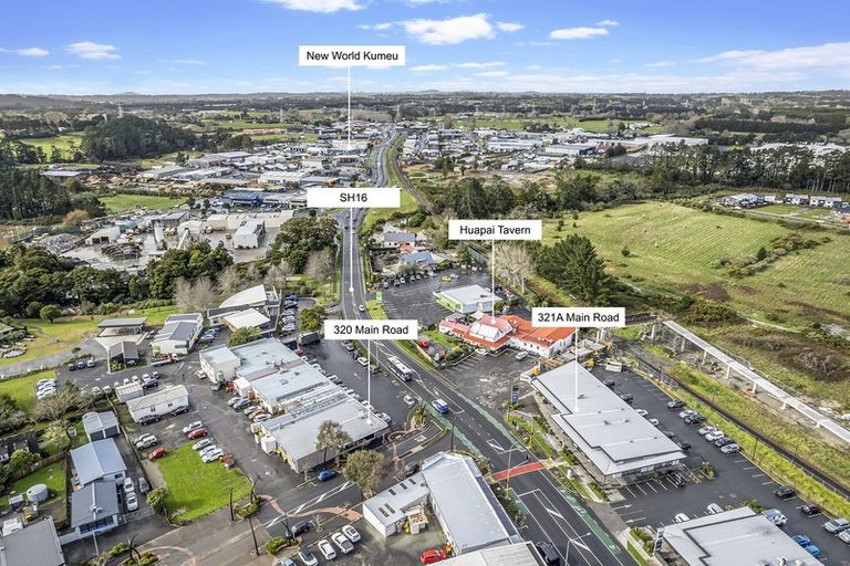 Photo of property in 1/320 Main Road, Tawa, Wellington, 5028