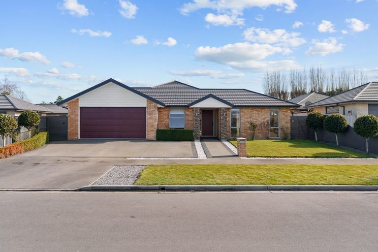 Photo of property in 6 Malachy Grove, Aidanfield, Christchurch, 8025