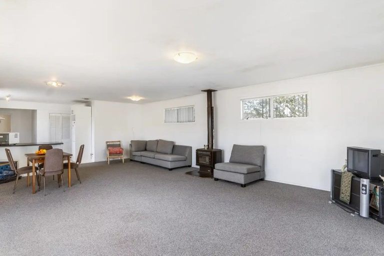 Photo of property in 97 Gloucester Road, Manurewa, Auckland, 2102