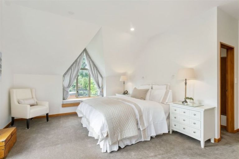 Photo of property in 16 Grangewood Lane, Burnside, Christchurch, 8053