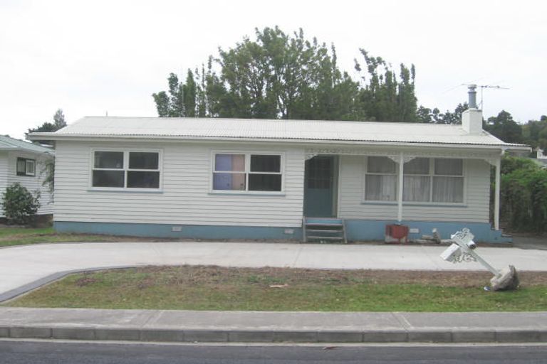 Photo of property in 34 Lingfield Street, Glenfield, Auckland, 0629