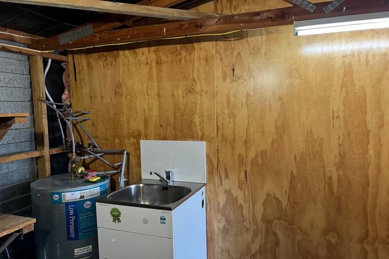 Photo of property in 9 Paeroa Street, Riccarton, Christchurch, 8041