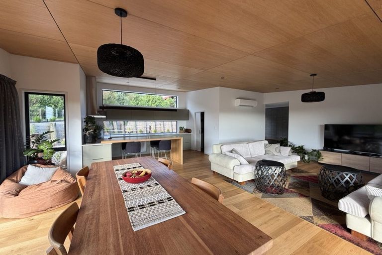 Photo of property in 17 Nga Parae Road, Oropi, Tauranga, 3173