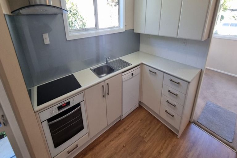 Photo of property in 4 Rachel Place, Avonhead, Christchurch, 8042