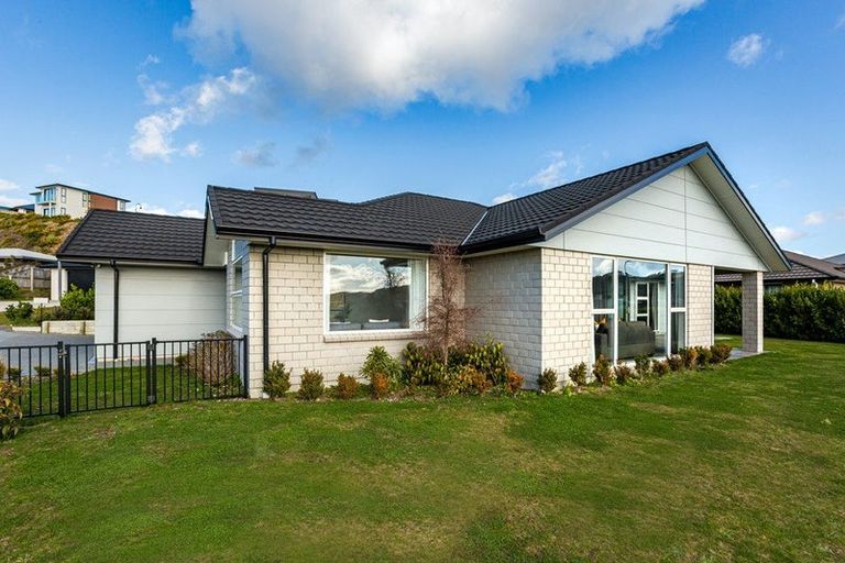 Photo of property in 47 John Burke Drive, Aotea, Porirua, 5024