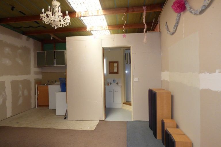 Photo of property in 65 Lincoln Street, Hampden, 9410