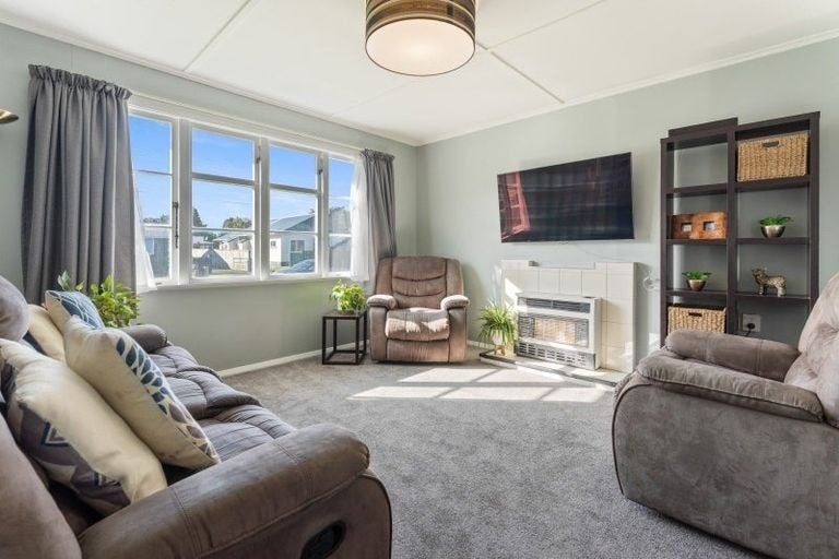 Photo of property in 43 Lewis Avenue, Aramoho, Whanganui, 4500