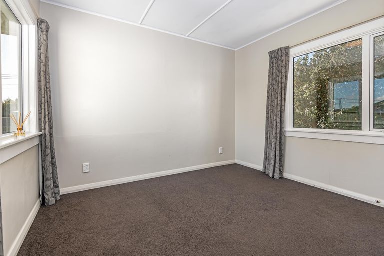 Photo of property in 2 Charles Street, Feilding, 4702