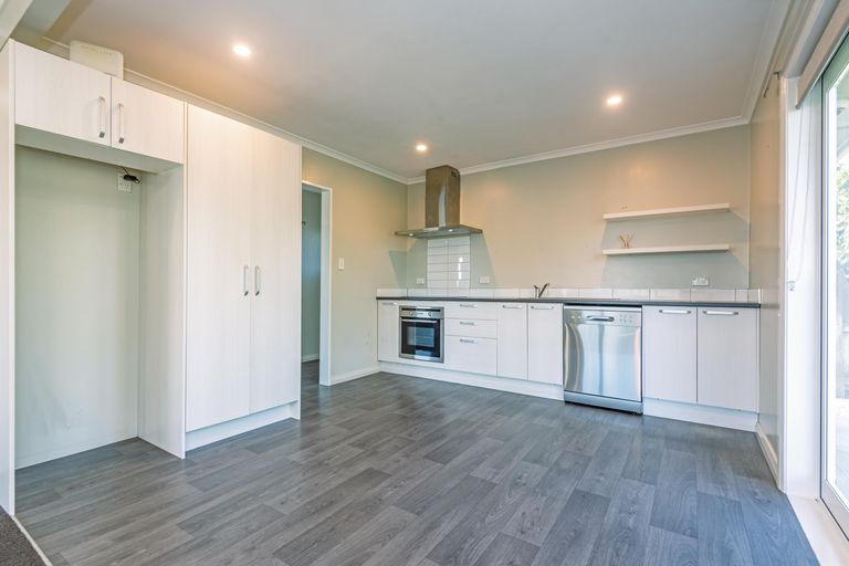 Photo of property in 2 Charles Street, Feilding, 4702