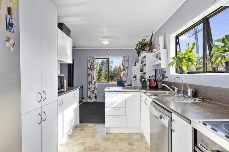 Photo of property in 17 Tui Pa Road, Te Aroha, 3392