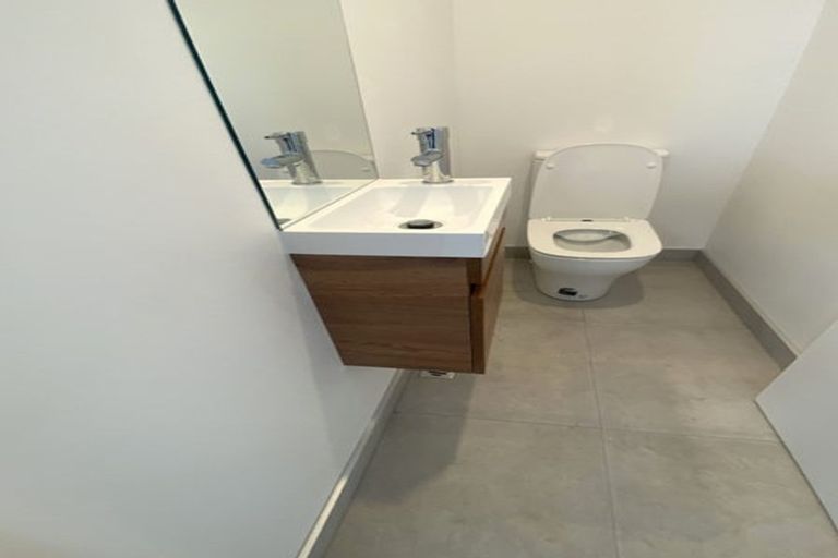 Photo of property in 2/26 Swanns Road, Richmond, Christchurch, 8013