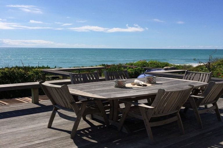 Photo of property in 579a Pukehina Parade, Pukehina, Te Puke, 3189