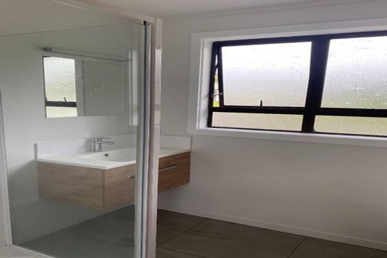 Photo of property in 13 Ranfurly Place, Te Kamo, Whangarei, 0112