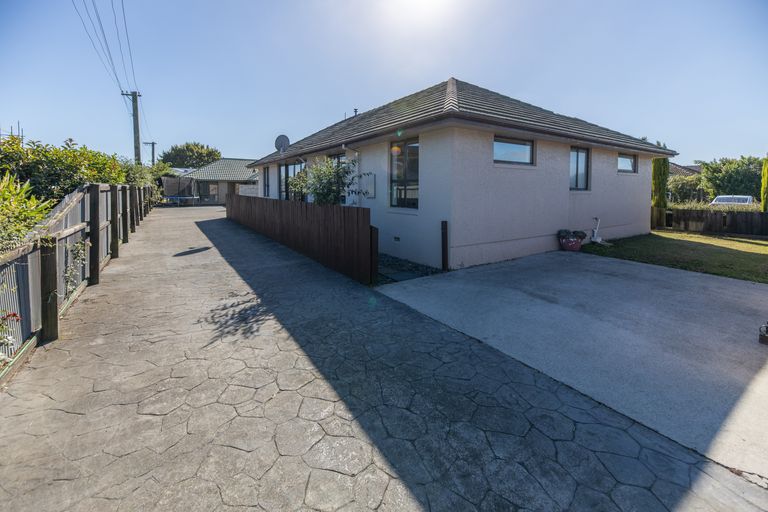 Photo of property in 10 Wentworth Street, Ilam, Christchurch, 8041