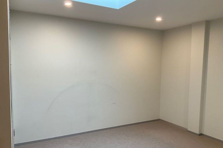 Photo of property in Dominion Apartments, 28/80u Victoria Street, Wellington Central, Wellington, 6011
