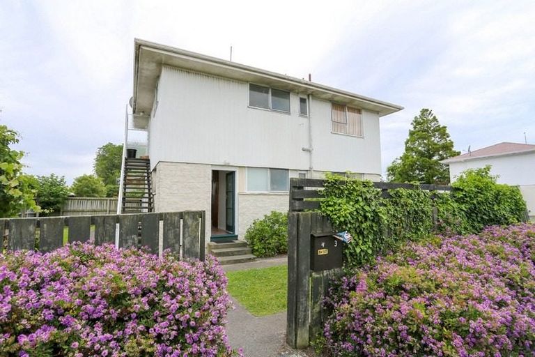 Photo of property in 3/2 Peverel Street, Riccarton, Christchurch, 8011