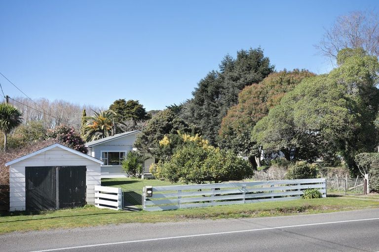 Photo of property in 46 Bridge Street, Bulls, 4818