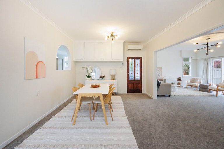 Photo of property in 20 Karina Terrace, Roslyn, Palmerston North, 4414