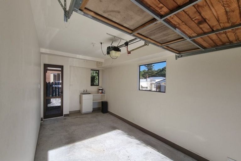 Photo of property in 4-u2 Richard Street, Titahi Bay, Porirua, 5022