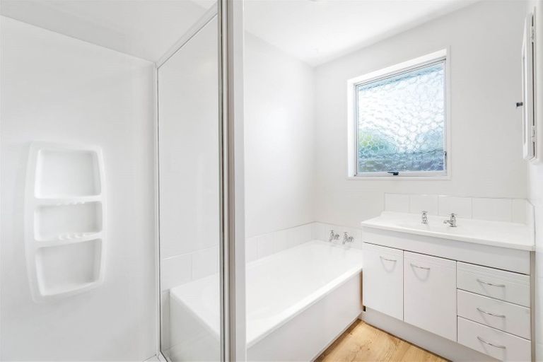 Photo of property in 1/456 Main South Road, Hornby, Christchurch, 8042