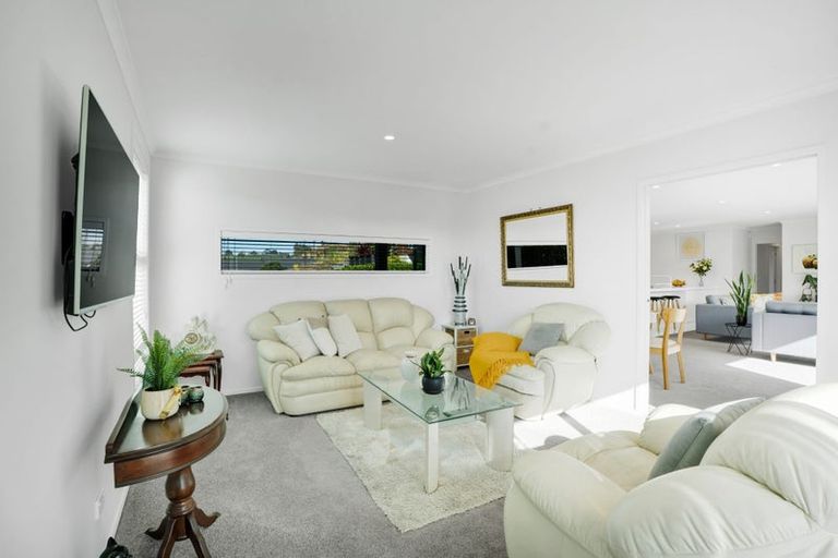 Photo of property in 44 Fernbrook Drive, Hurworth, New Plymouth, 4310