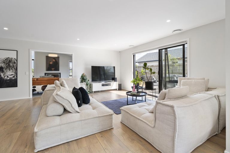 Photo of property in 144 Pharazyn Street, Maewa, Feilding, 4702