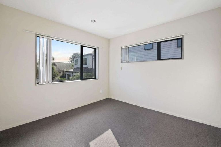 Photo of property in 55b Simpson Road, Ranui, Auckland, 0612