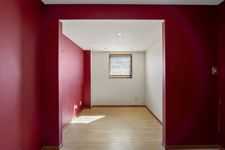 Photo of property in 39b Strowan Road, Strowan, Christchurch, 8052