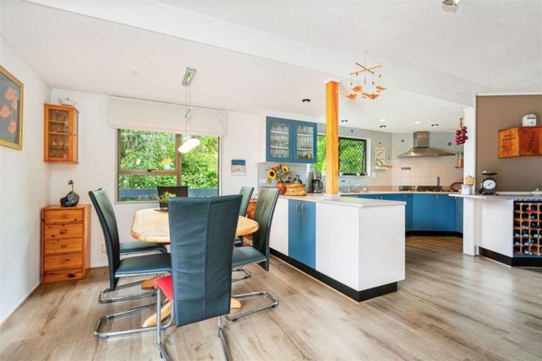 Photo of property in 14 Mariposa Place, Te Kamo, Whangarei, 0112