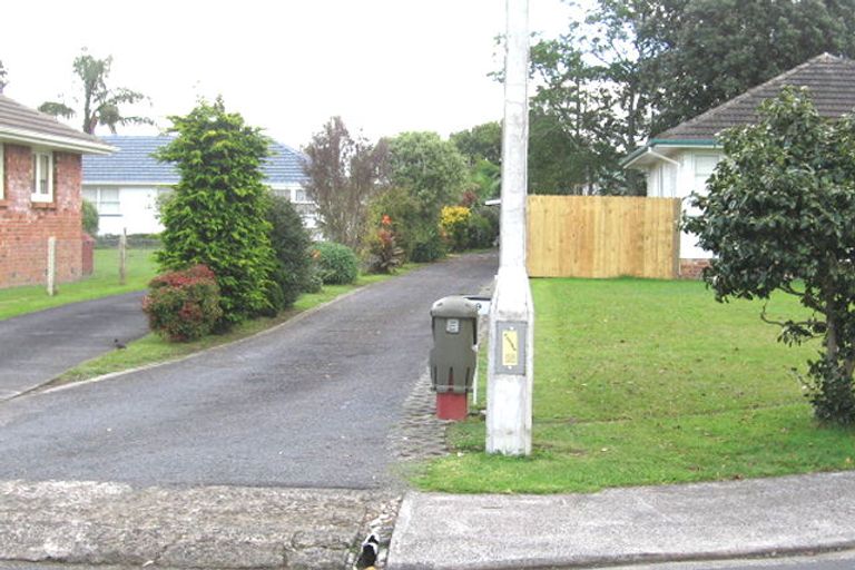 Photo of property in 39 Hereford Street, Te Atatu Peninsula, Auckland, 0610