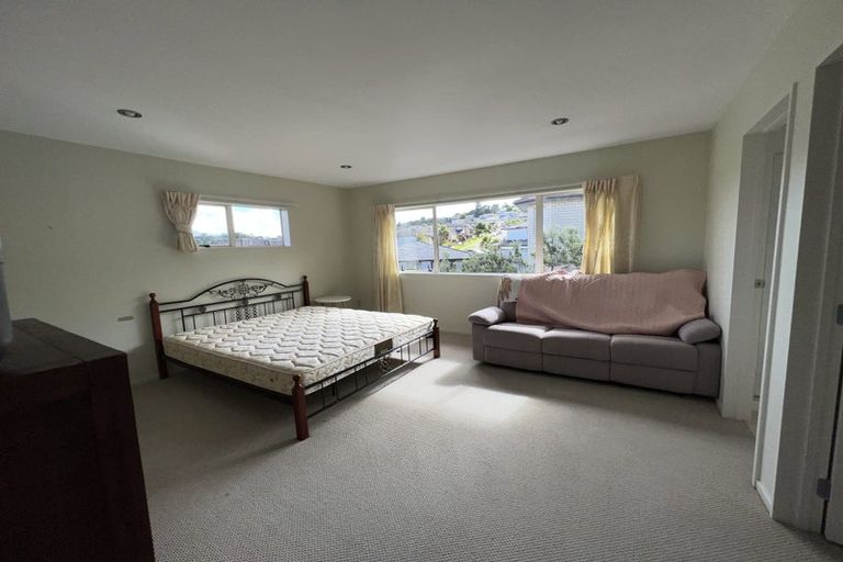 Photo of property in 3 Mana Lane, Pinehill, Auckland, 0632