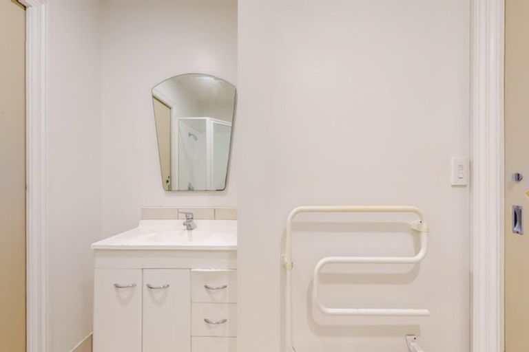 Photo of property in Renwick Apartments, 99u7 Dixon Street, Te Aro, Wellington, 6011