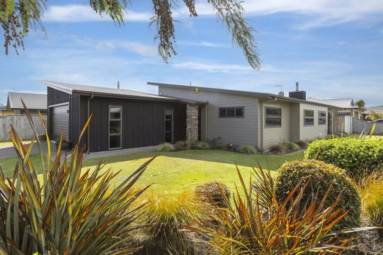 Photo of property in 22 Victoria Street, Richmond Heights, Taupo, 3330