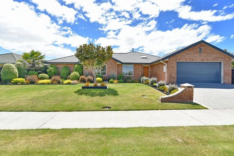 Photo of property in 16 Chester Street, Kaiapoi, 7630