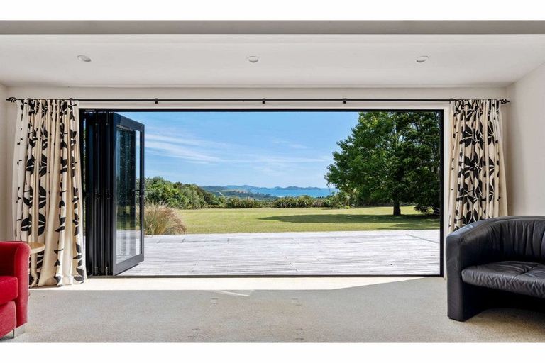 Photo of property in 19 Cavalli View Road, Kaeo, Kerikeri, 0295