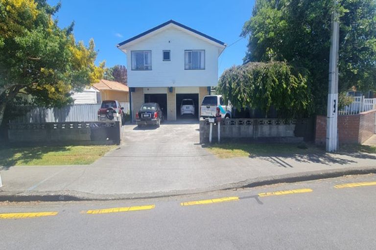 Photo of property in 57 Gray Avenue, Paraparaumu Beach, Paraparaumu, 5032