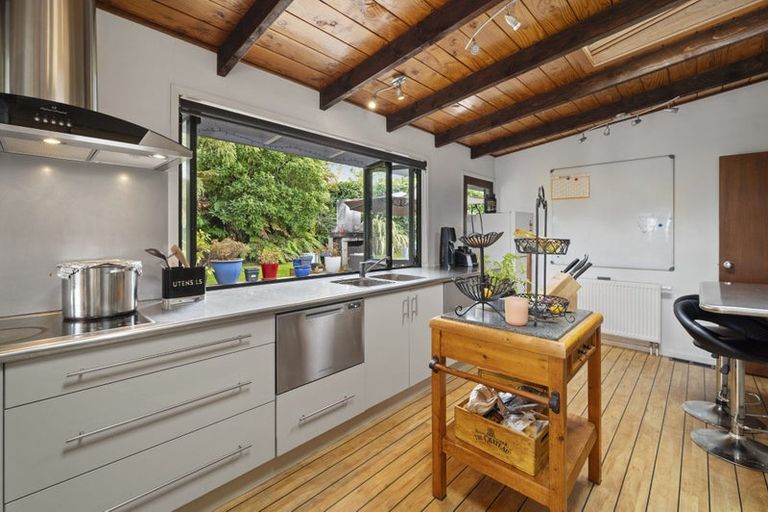 Photo of property in 42 Rokino Road, Taupo, 3330