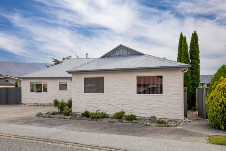 Photo of property in 5 Melmore Terrace, Cromwell, 9310
